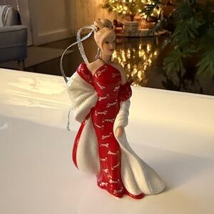 Hallmark Celebration Barbie Special 2000 Edition Porcelain Ornament